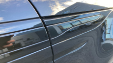 Land Rover Range Rover Evoque 2.0 D200 Dynamic HSE 5dr Auto Diesel Hatchback